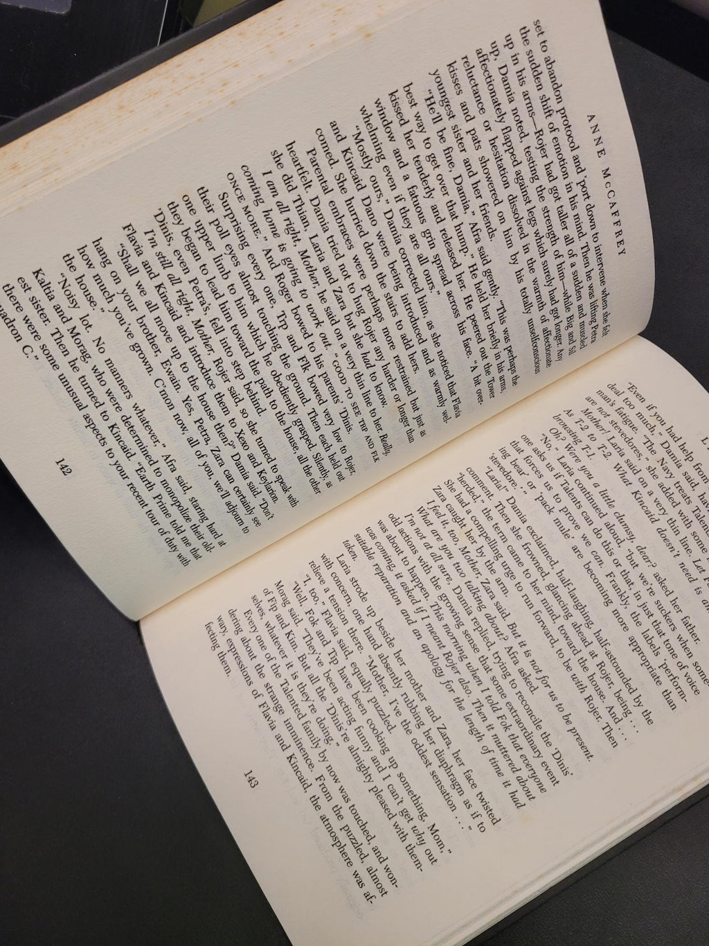 Lyon's Pride * Anne McCaffrey * Tower and the Hive #4