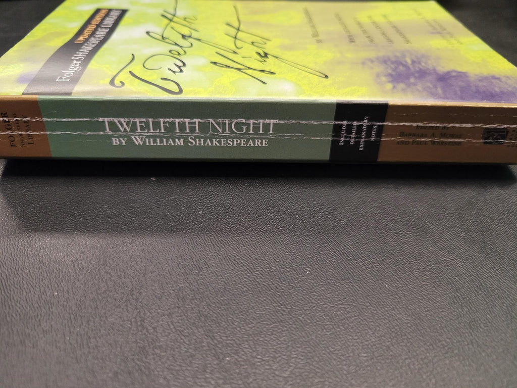Twelfth Night * William Shakespeare