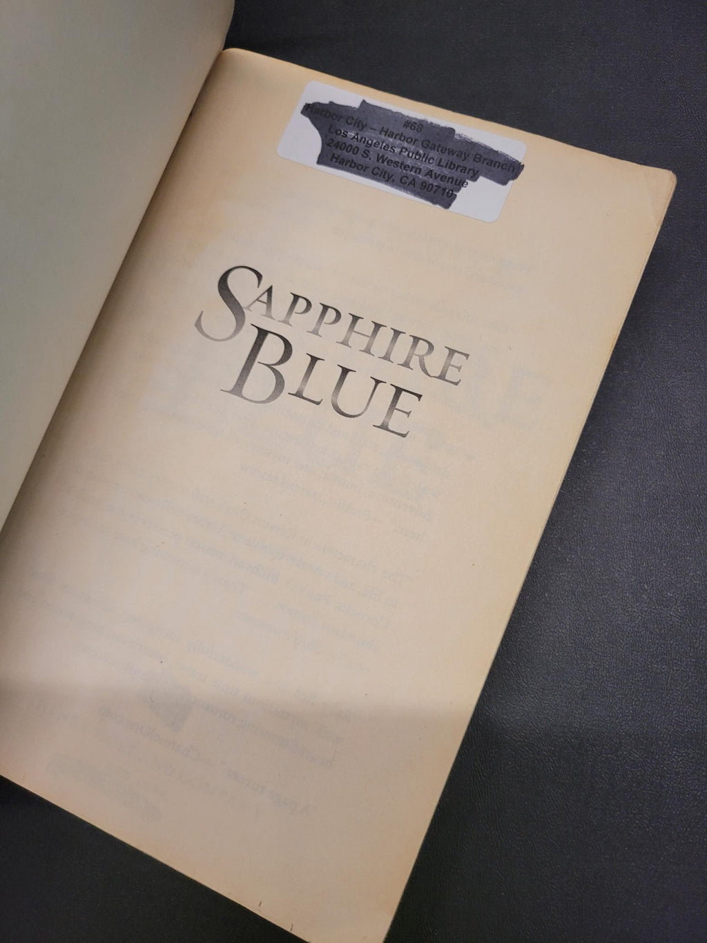 Sapphire Blue * Kerstin Gier, Anthea Bell  (Translator)* Ruby Red Trilogy * Edelstein-Trilogie #2