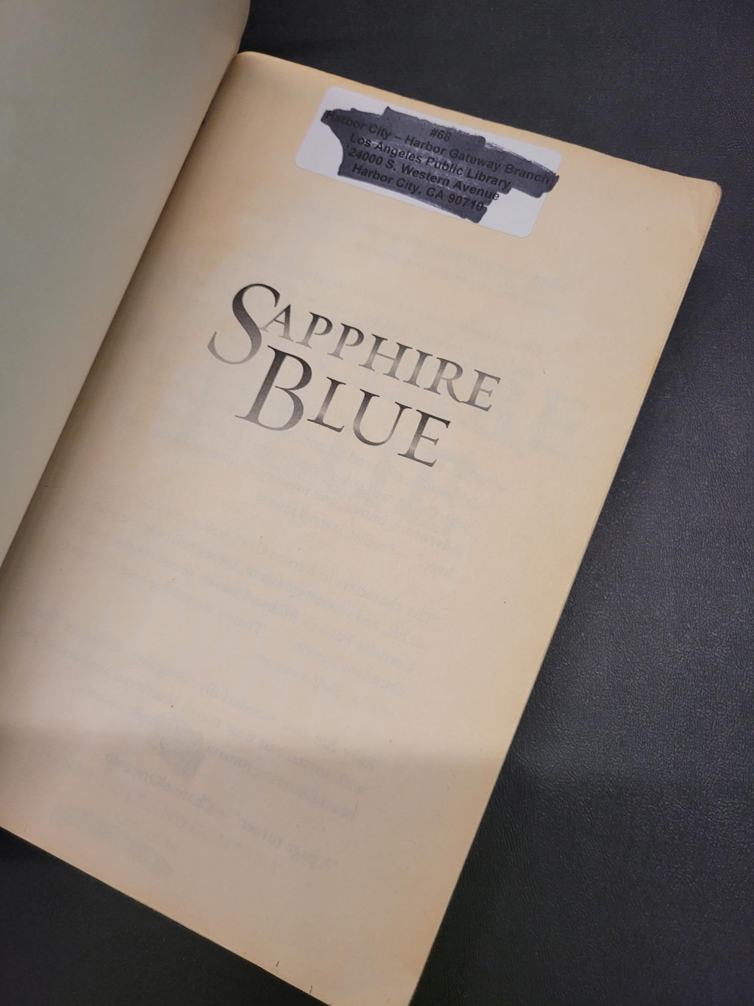 Sapphire Blue * Kerstin Gier, Anthea Bell  (Translator)* Ruby Red Trilogy * Edelstein-Trilogie #2