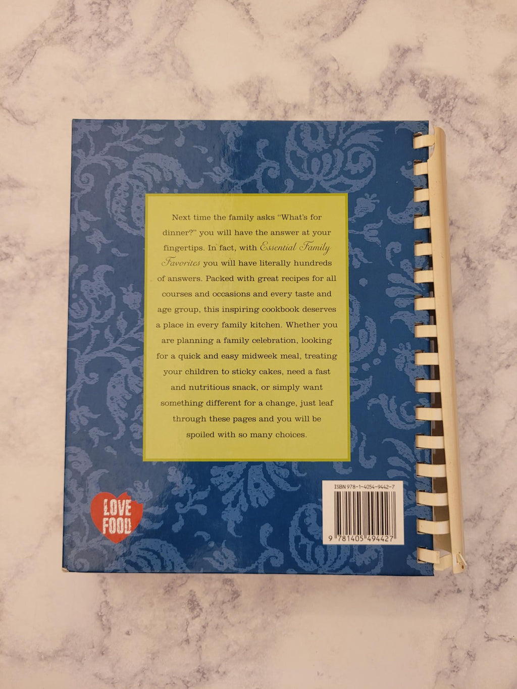 Essential Family Favorites * Parragon Books