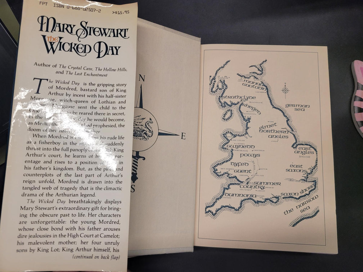 The Wicked Day * Mary Stewart * Arthurian Saga #4