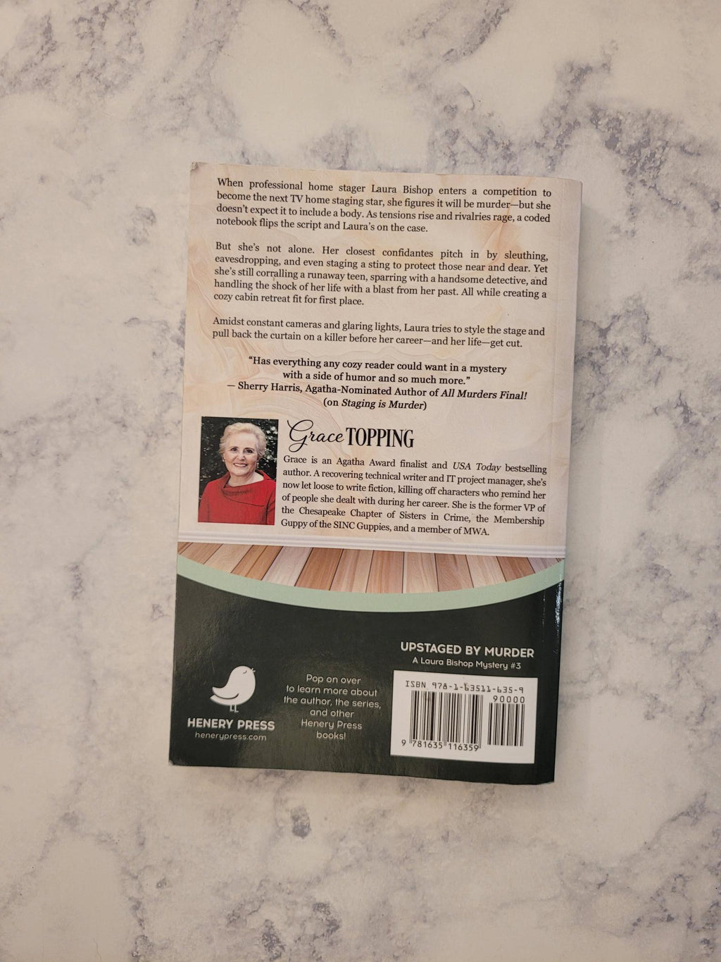 Upstaged by Murder * Grace Topping * Laura Bishop Mystery #3