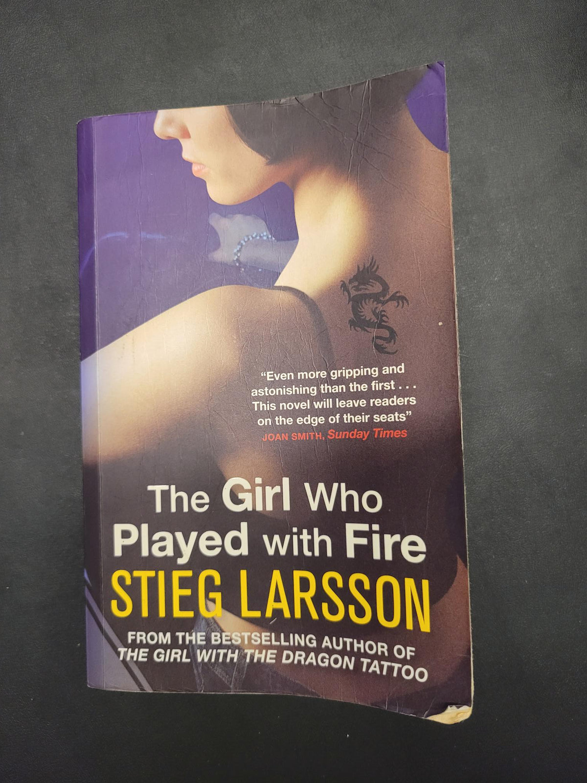 The Girl Who Played with Fire * Stieg Larsson, Reg Keeland (Translator) * Millennium #2
