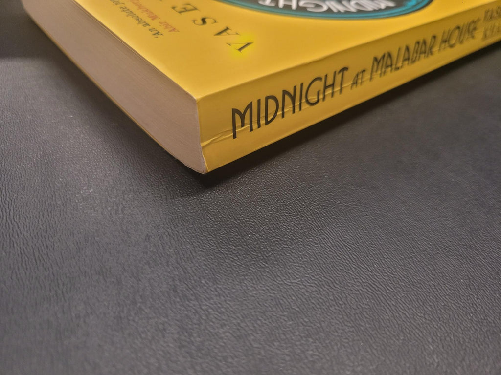 Midnight at Malabar House * Vaseem Khan * Malabar House #1