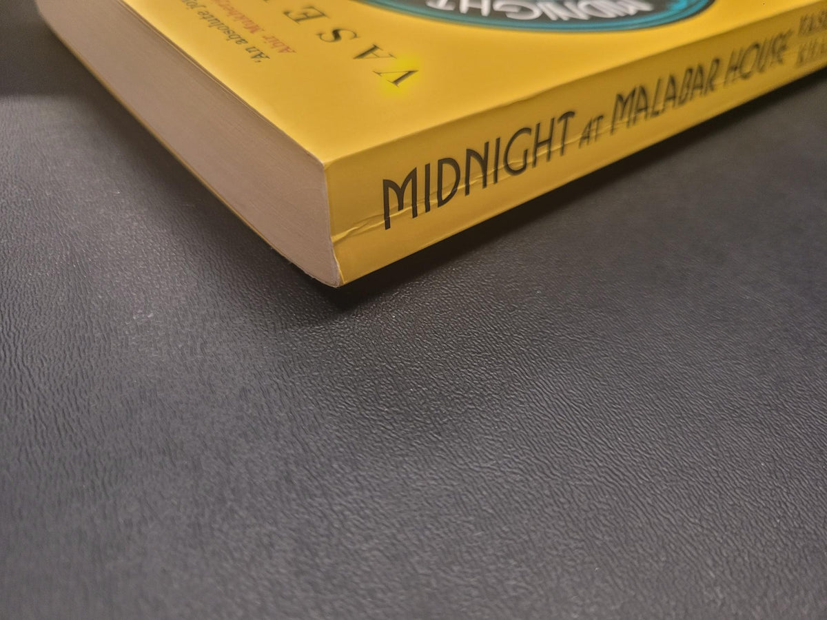 Midnight at Malabar House * Vaseem Khan * Malabar House #1