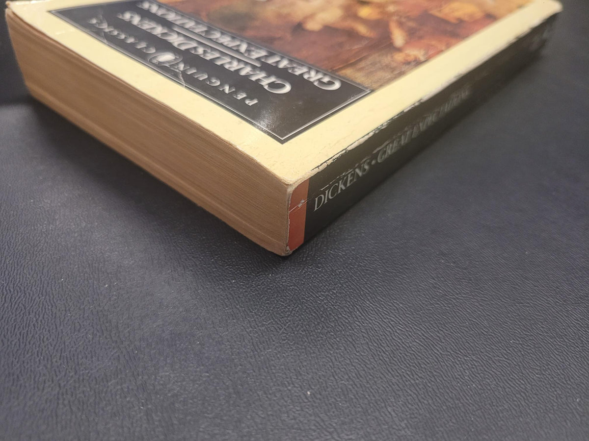 Great Expectations * Charles Dickens