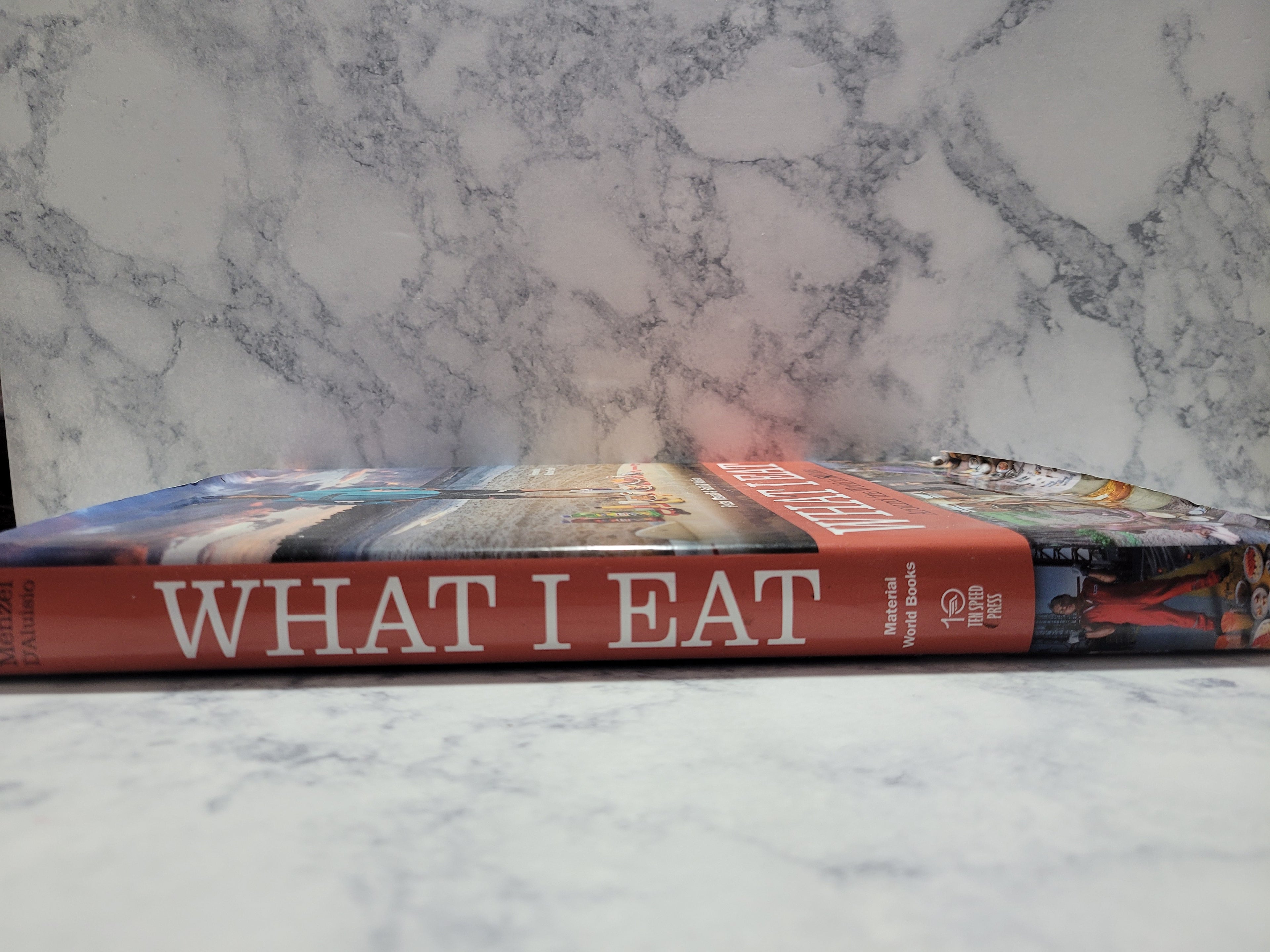 What I Eat - Around the World in 80 Diets * Peter Menzel, Faith D'Aluisio