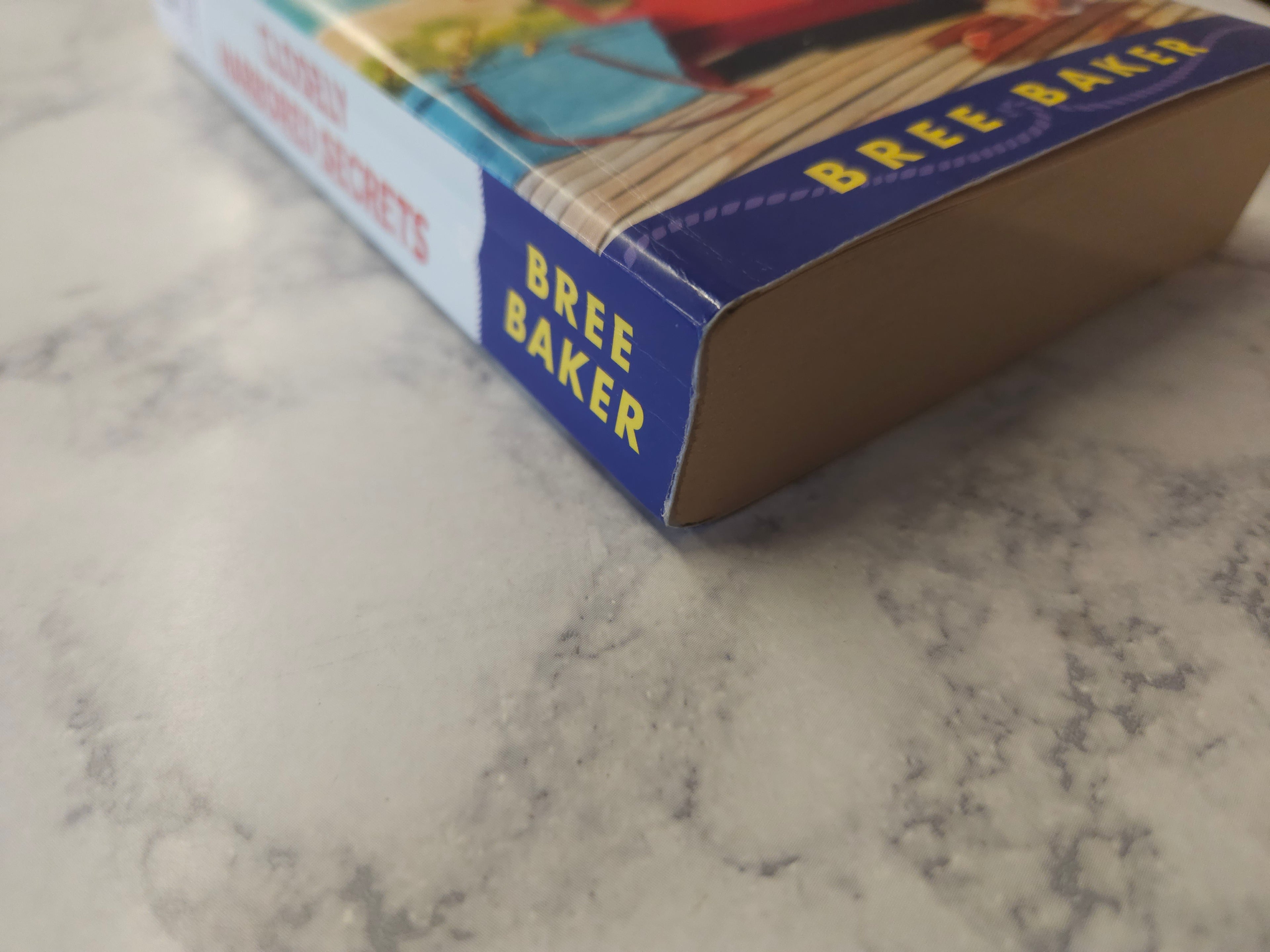Closely Harbored Secrets * Bree Baker * Seaside Cafe Mystery #5