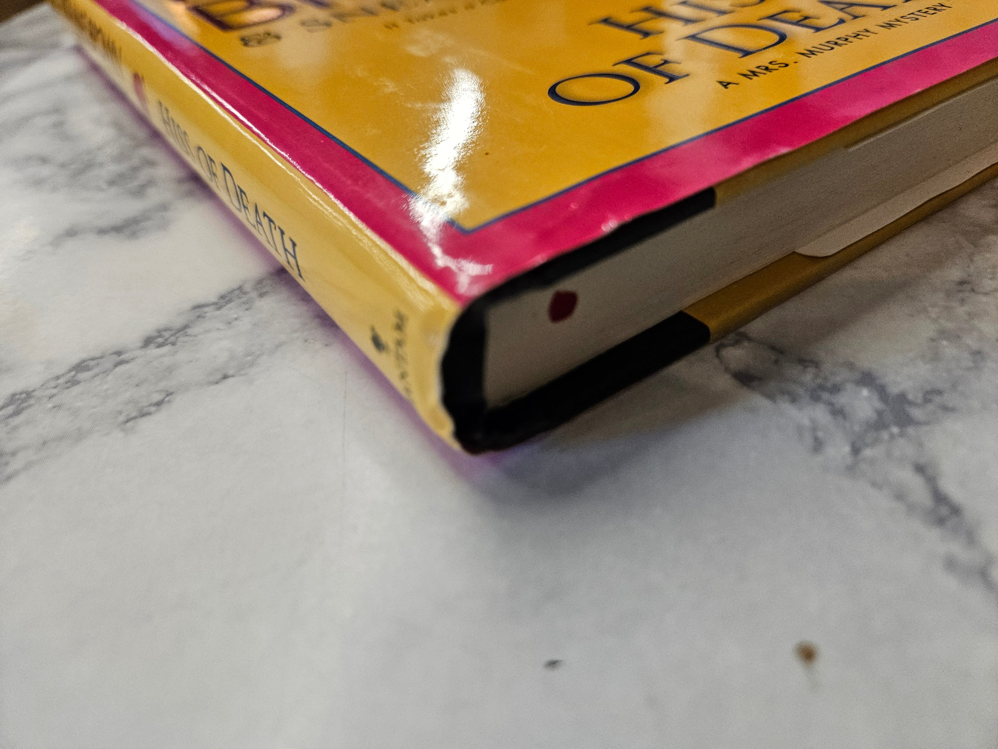 Hiss of Death * Rita Mae Brown * Mrs. Murphy #19