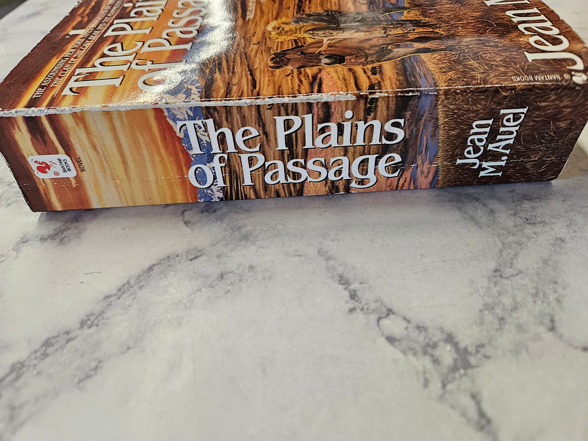 The Plains of Passage * Jean M. Auel * Earth's Children #4