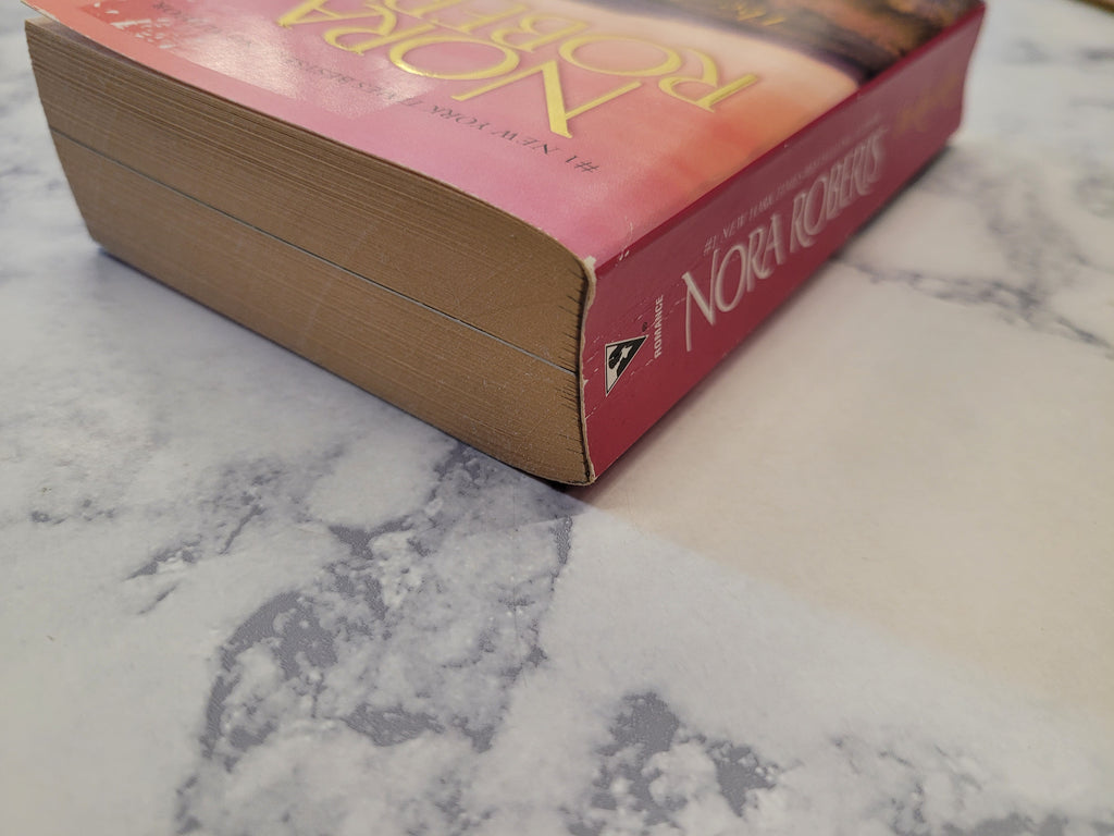 The Law Of Love: Lawless / The Law is a Lady * Nora Roberts