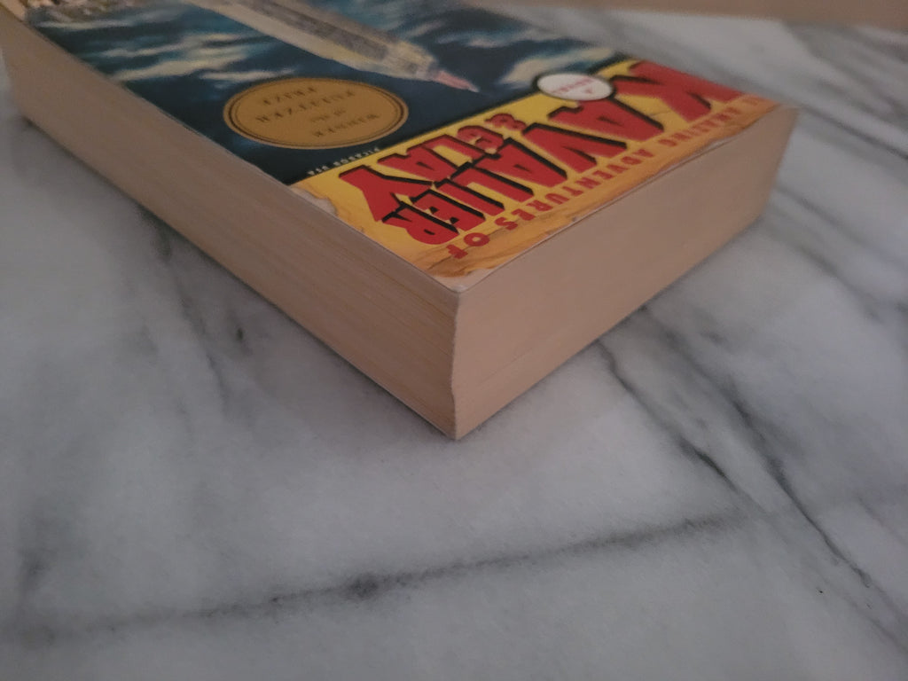 The Amazing Adventures of Kavalier & Clay * Michael Chabon