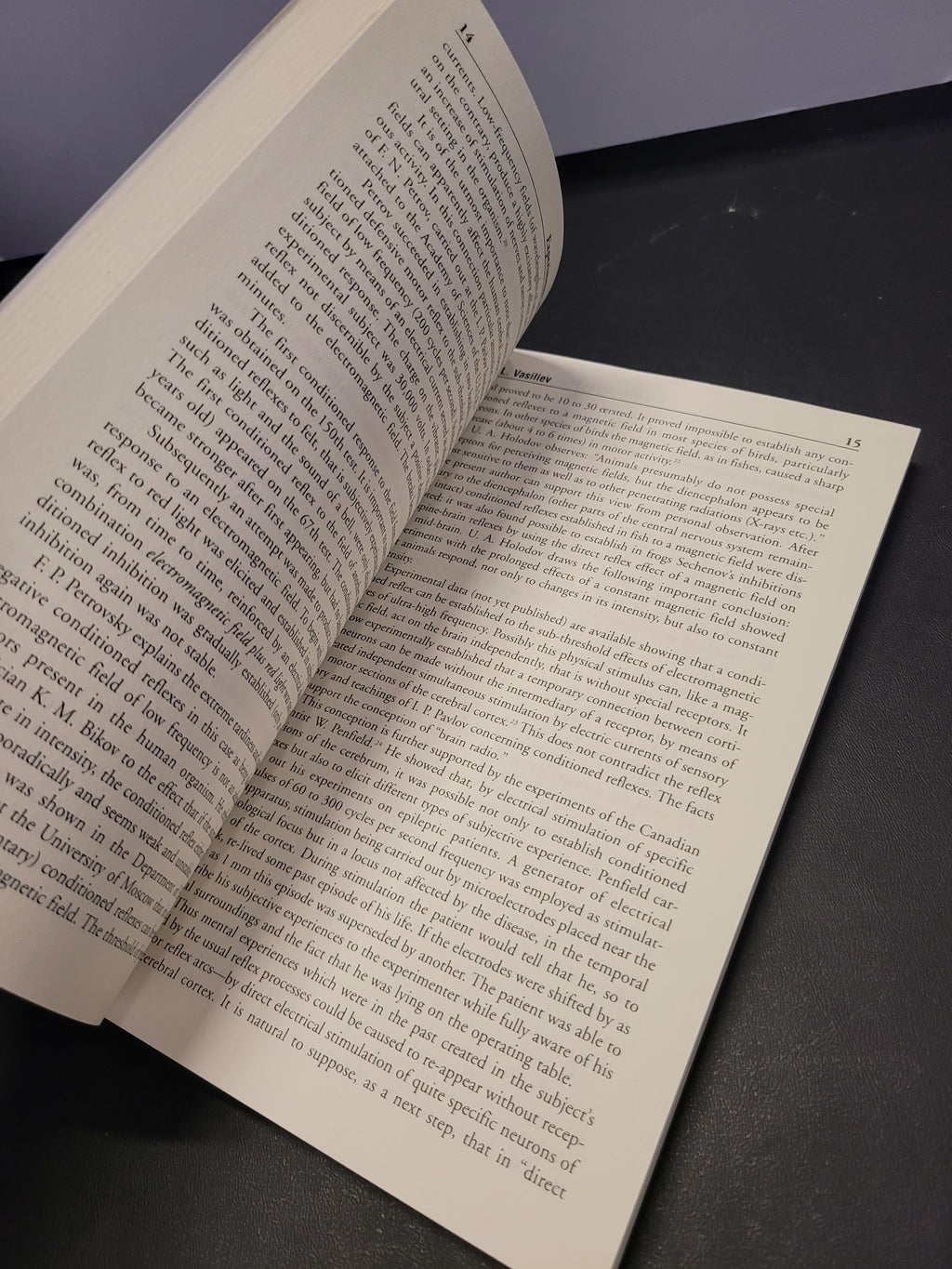 Experiments in Mental Suggestion * L.L. Vasiliev