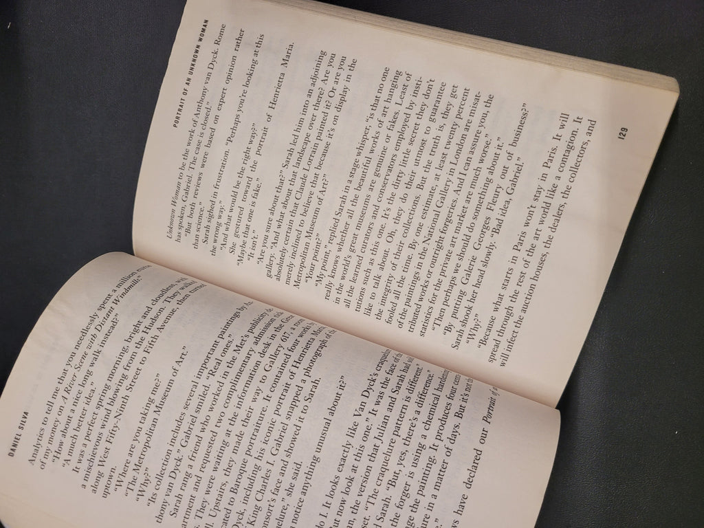 Portrait of an Unknown Woman * Daniel Silva * Gabriel Allon #22