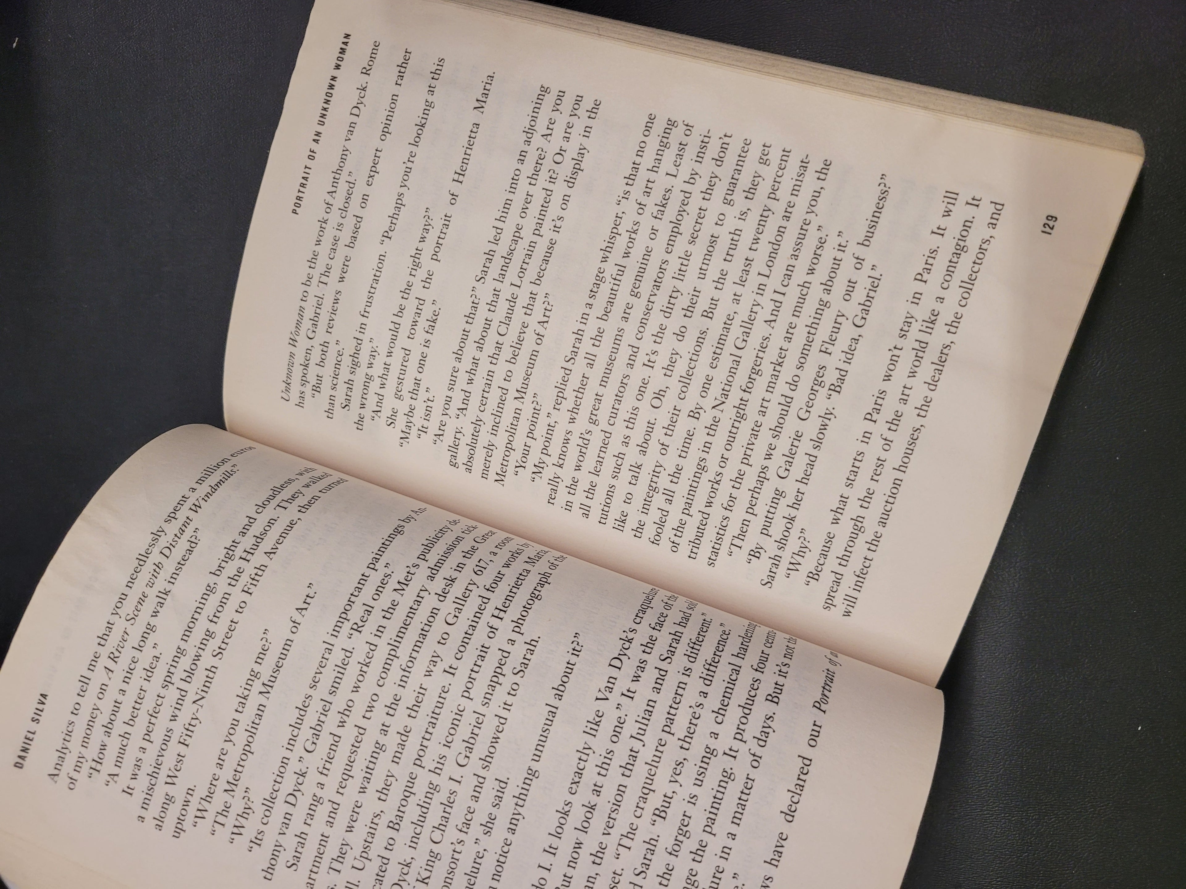 Portrait of an Unknown Woman * Daniel Silva * Gabriel Allon #22
