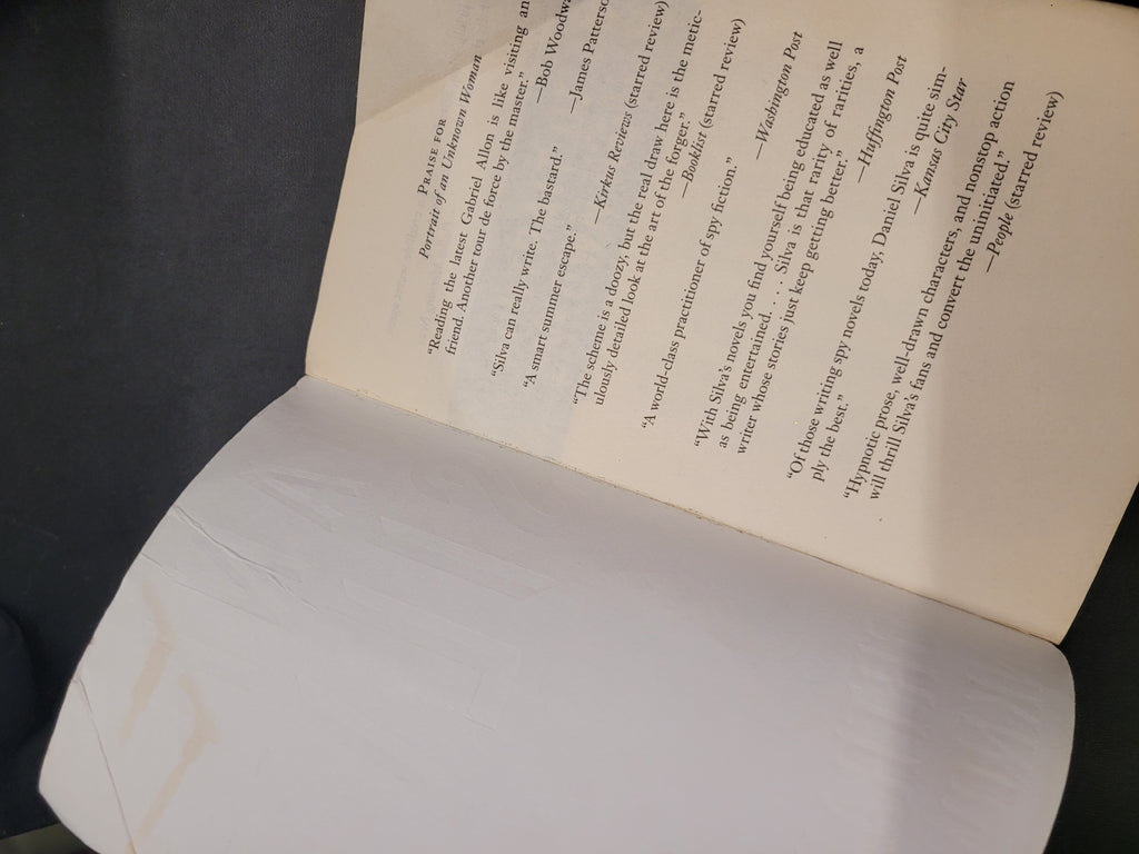 Portrait of an Unknown Woman * Daniel Silva * Gabriel Allon #22